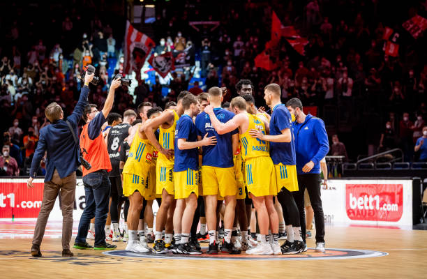 继承朴泰桓 继承朴泰桓