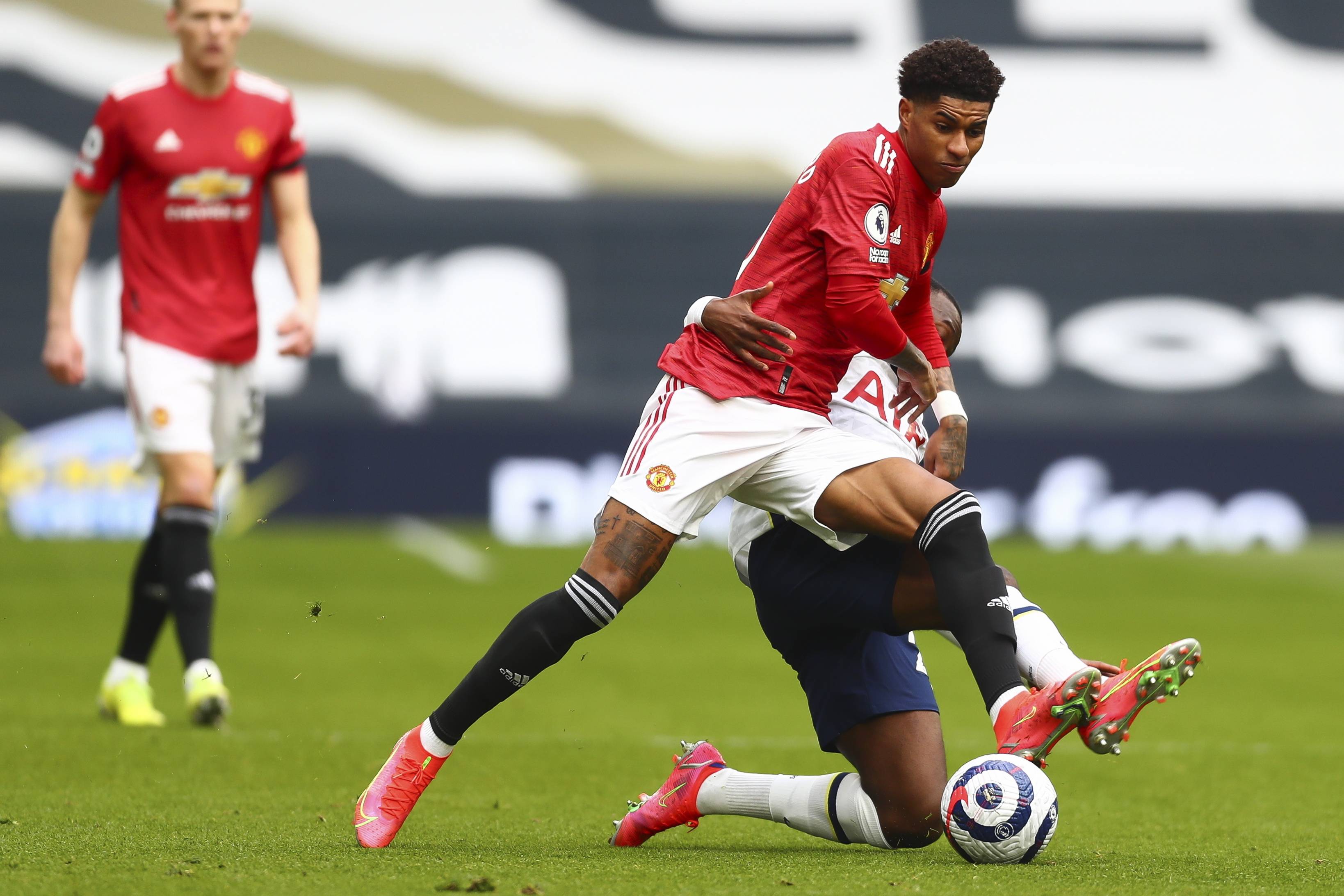 争夺战中遗 争夺战中遗